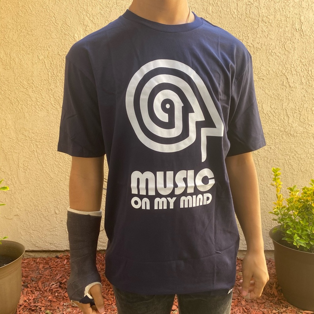 101 Apparel T-shirt
